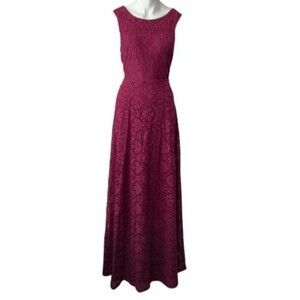 Lulu's Bridesmaid Lace Maxi Dress M